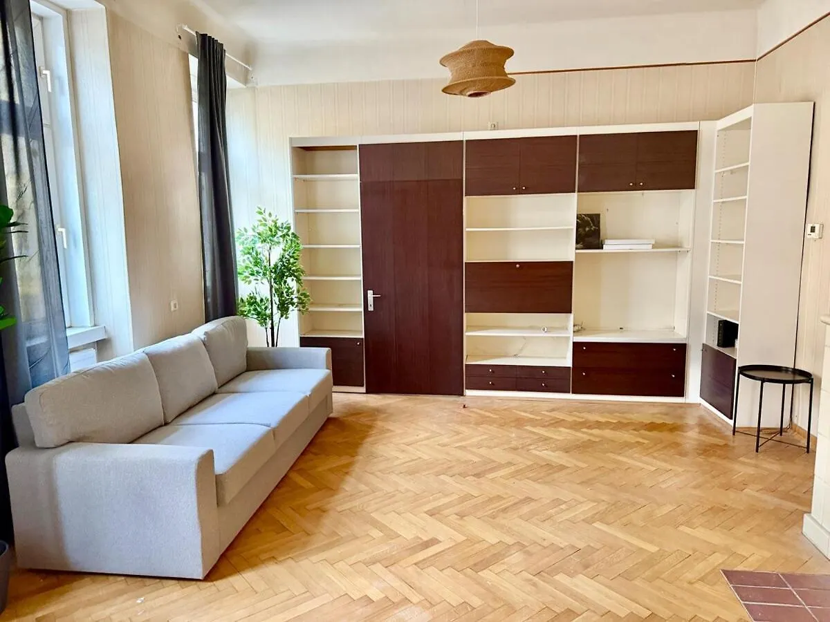 Old School Classical Viennese Apartment